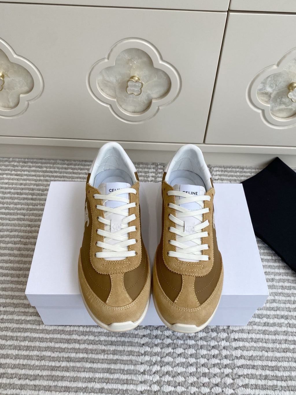 CELINE 26S RUNNER SNEAKERS IN SAND BEIGE SUEDE AND CARAMEL BROWN NYLON