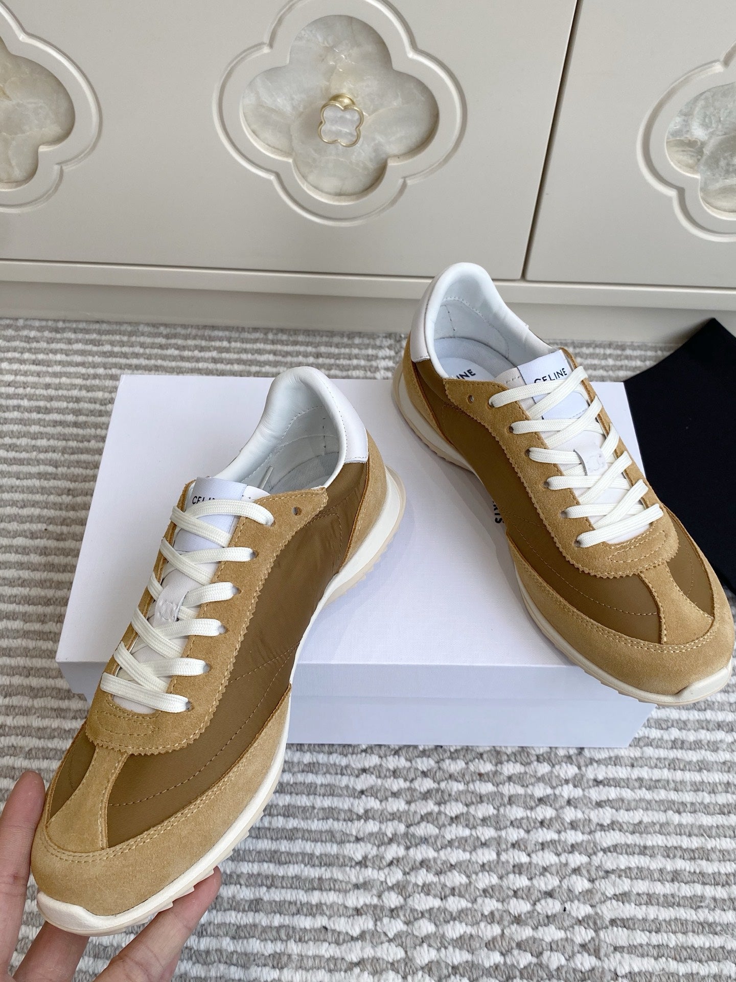 CELINE 26S RUNNER SNEAKERS IN SAND BEIGE SUEDE AND CARAMEL BROWN NYLON