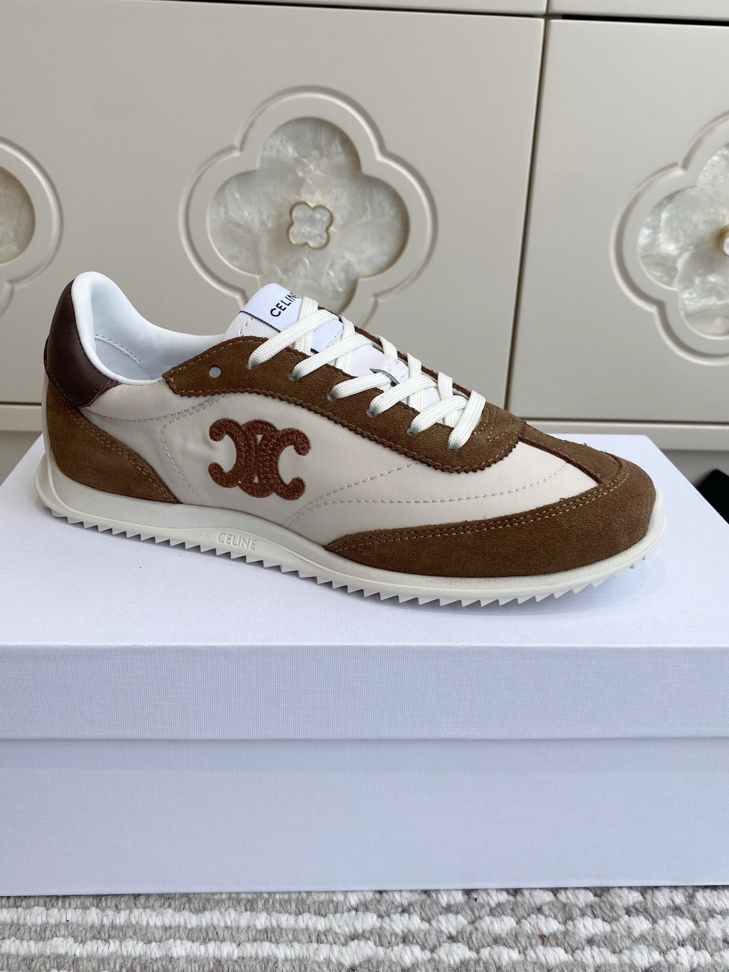 CELINE 26S RUNNER SNEAKERS IN BROWN SUEDE AND WHITE NYLON