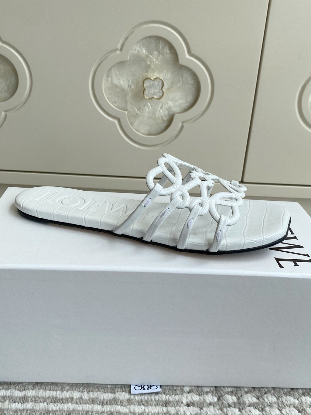 LOEWE 26S SLIDE SANDALS IN WHITE CROC-EMBOSSED CALFSKIN