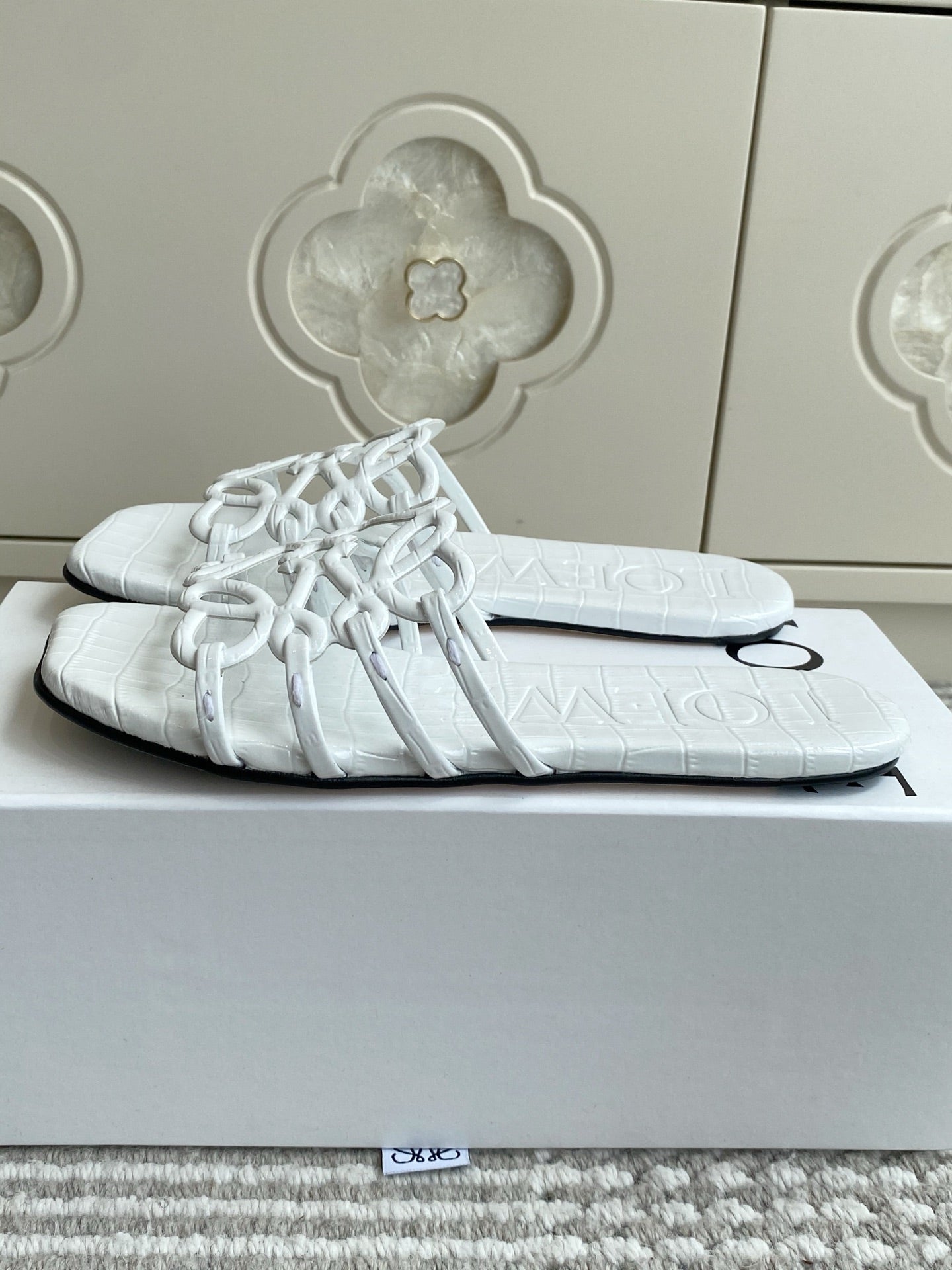 LOEWE 26S SLIDE SANDALS IN WHITE CROC-EMBOSSED CALFSKIN