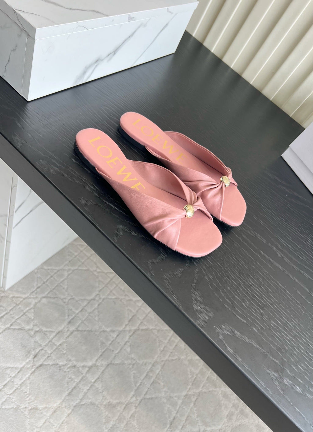 LOEWE 26S SANDALS IN LIGHT PINK LAMBSKIN