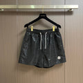 MONCLER 26S SHORTS 580