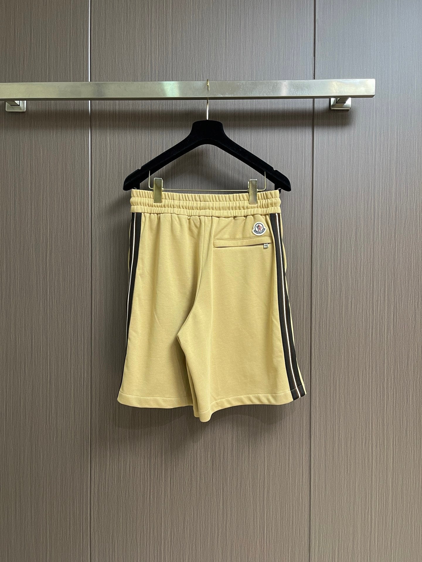 MONCLER 26S HOODIE AND SHORTS SET 694