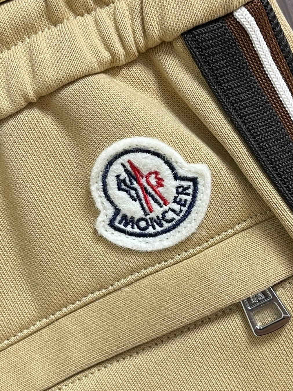 MONCLER 26S HOODIE AND SHORTS SET 694