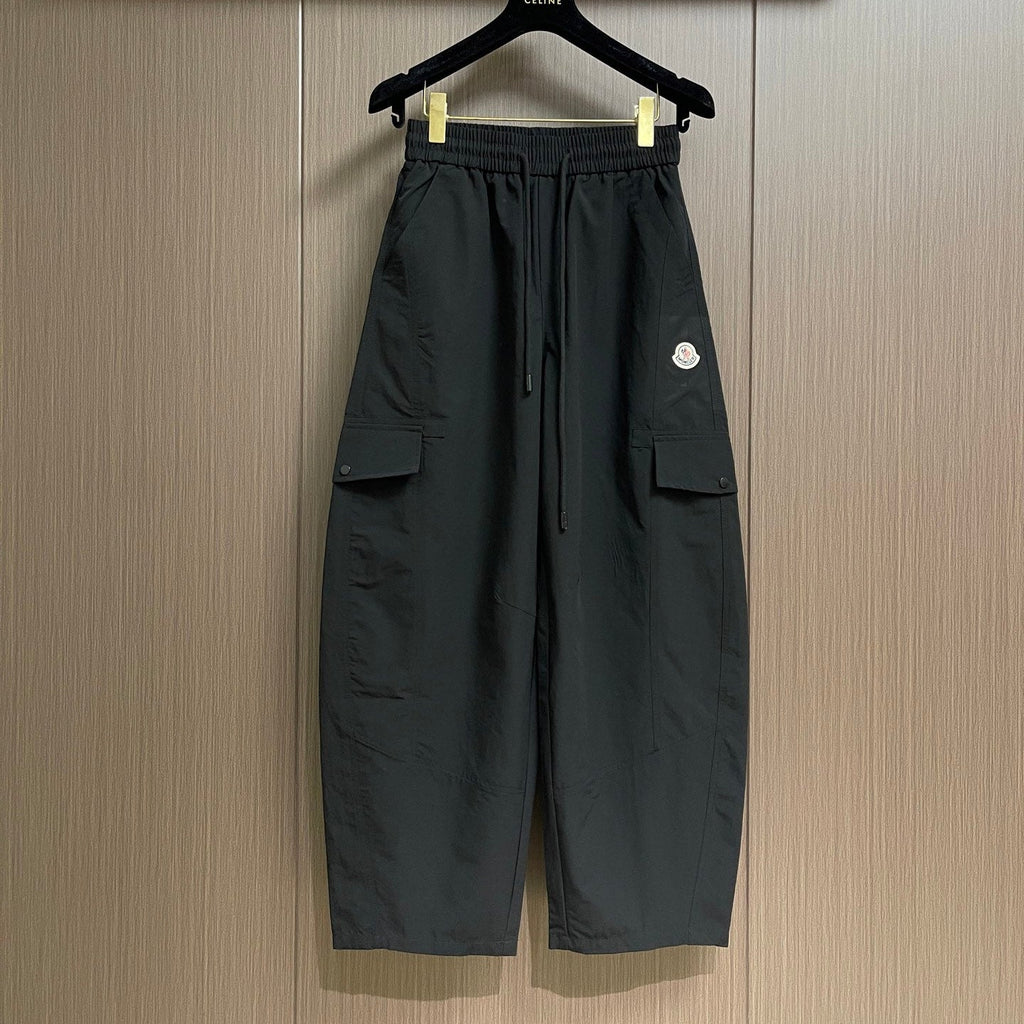 MONCLER 26S WIDE LEG CARGO PANTS 544