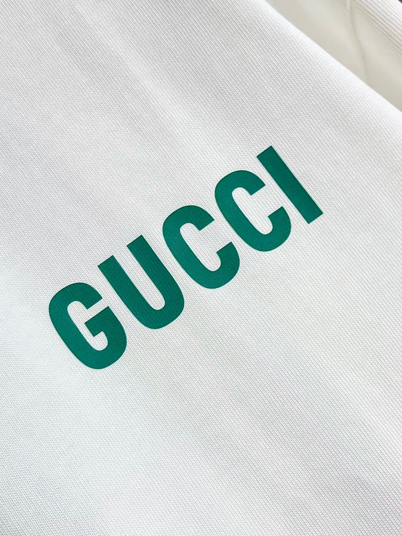 GUCCI 26S SHORT-SLEEVE CREWNECK T-SHIRT 431