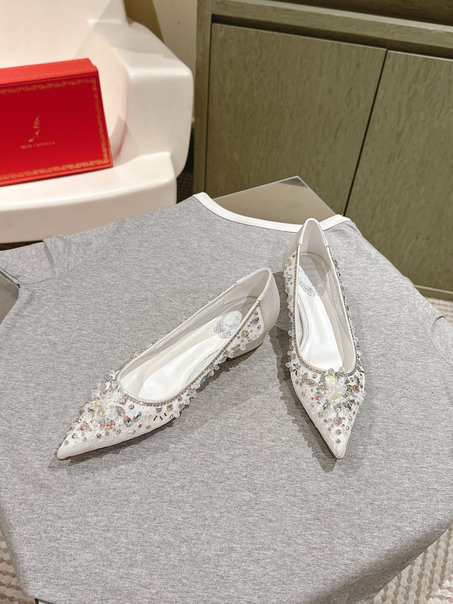 RENE CAOVILLA 26S BALLET FLATS IN WHITE LACE FABRIC CRYSTAL EMBELLISHED
