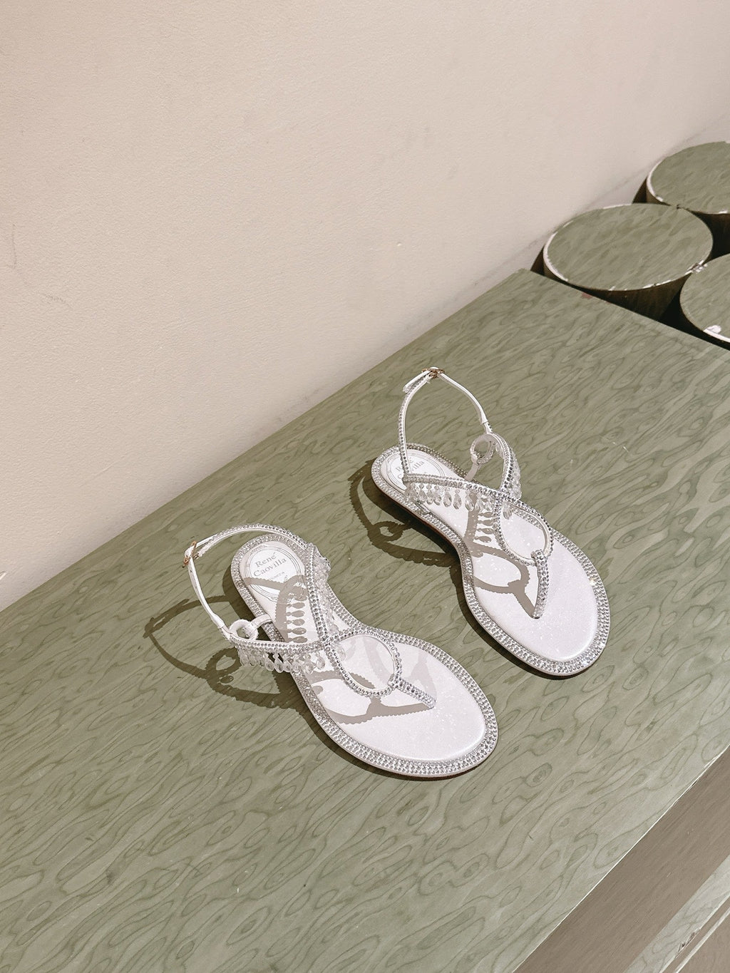RENE CAOVILLA 26S THONG SANDALS IN WHITE LAMBSKIN CRYSTAL EMBELLISHED STRAP