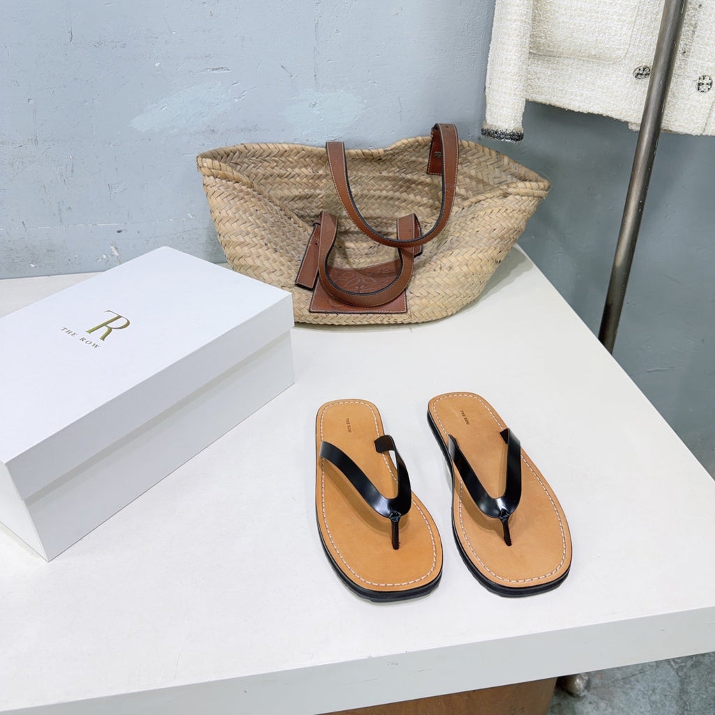 THE ROW 26S THONG SANDALS IN BROWN CALFSKIN BLACK STRAP