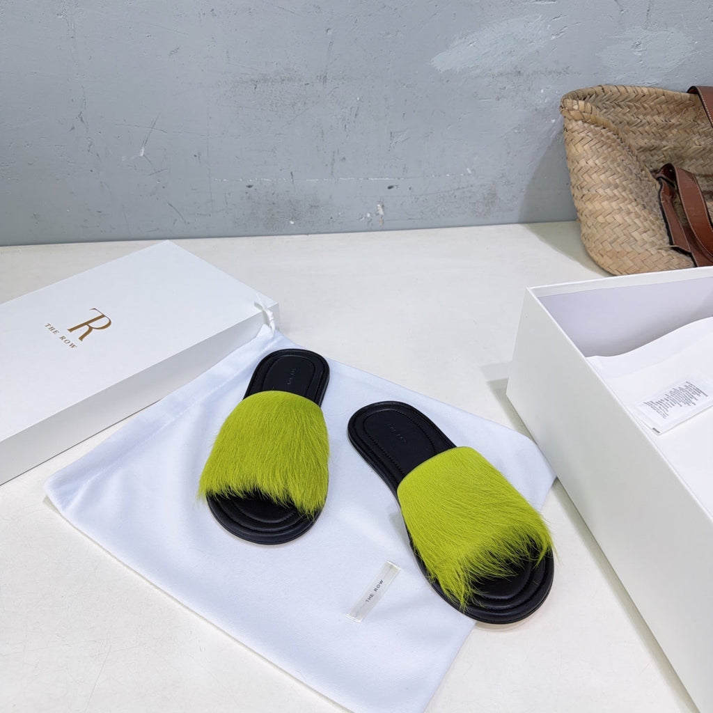 THE ROW 26S SLIDES SANDALS IN GREEN MINK FUR AND BLACK CALFSKIN