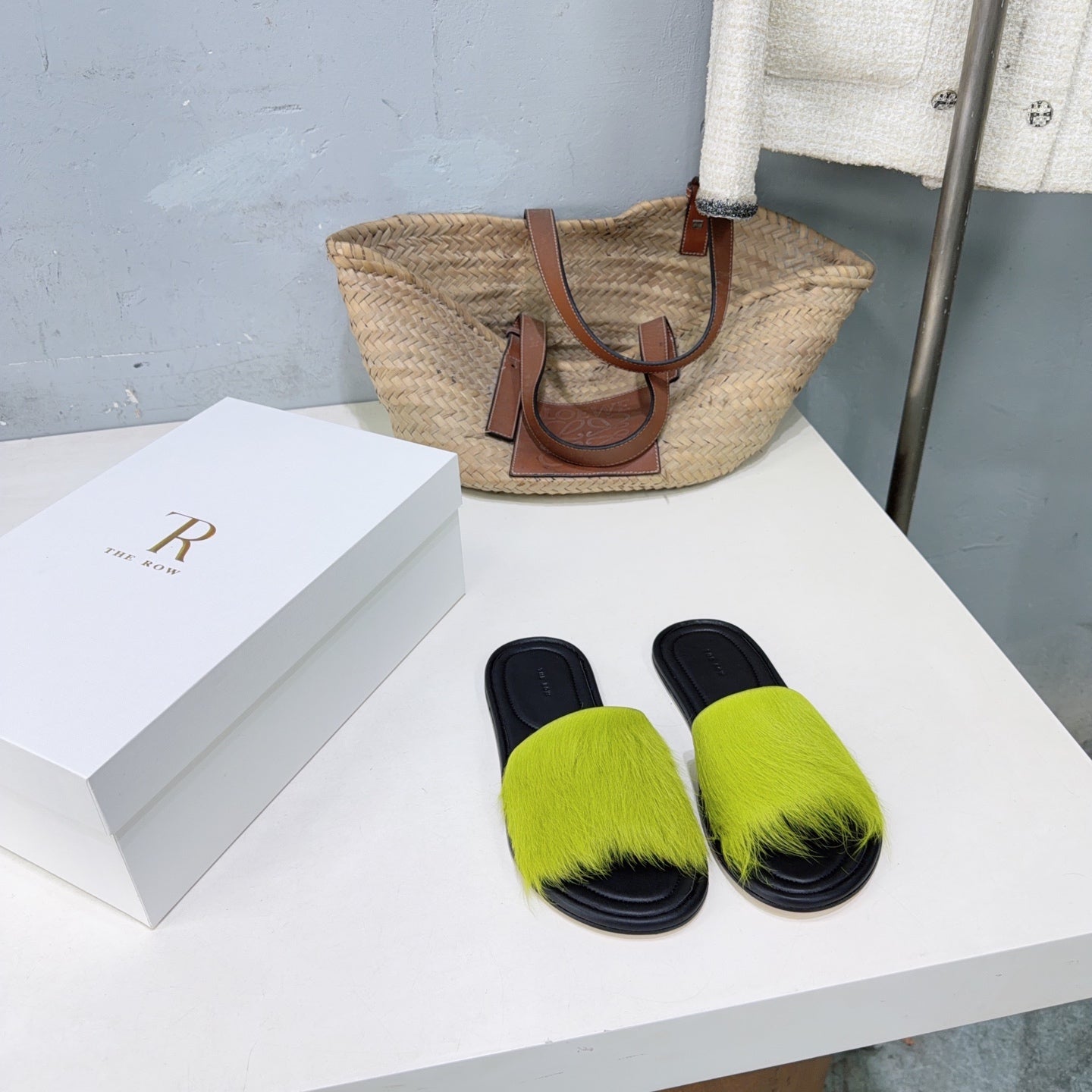 THE ROW 26S SLIDES SANDALS IN GREEN MINK FUR AND BLACK CALFSKIN