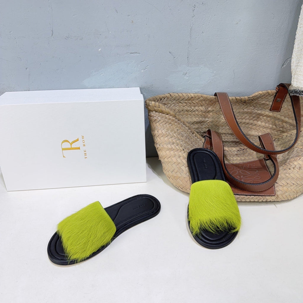 THE ROW 26S SLIDES SANDALS IN GREEN MINK FUR AND BLACK CALFSKIN