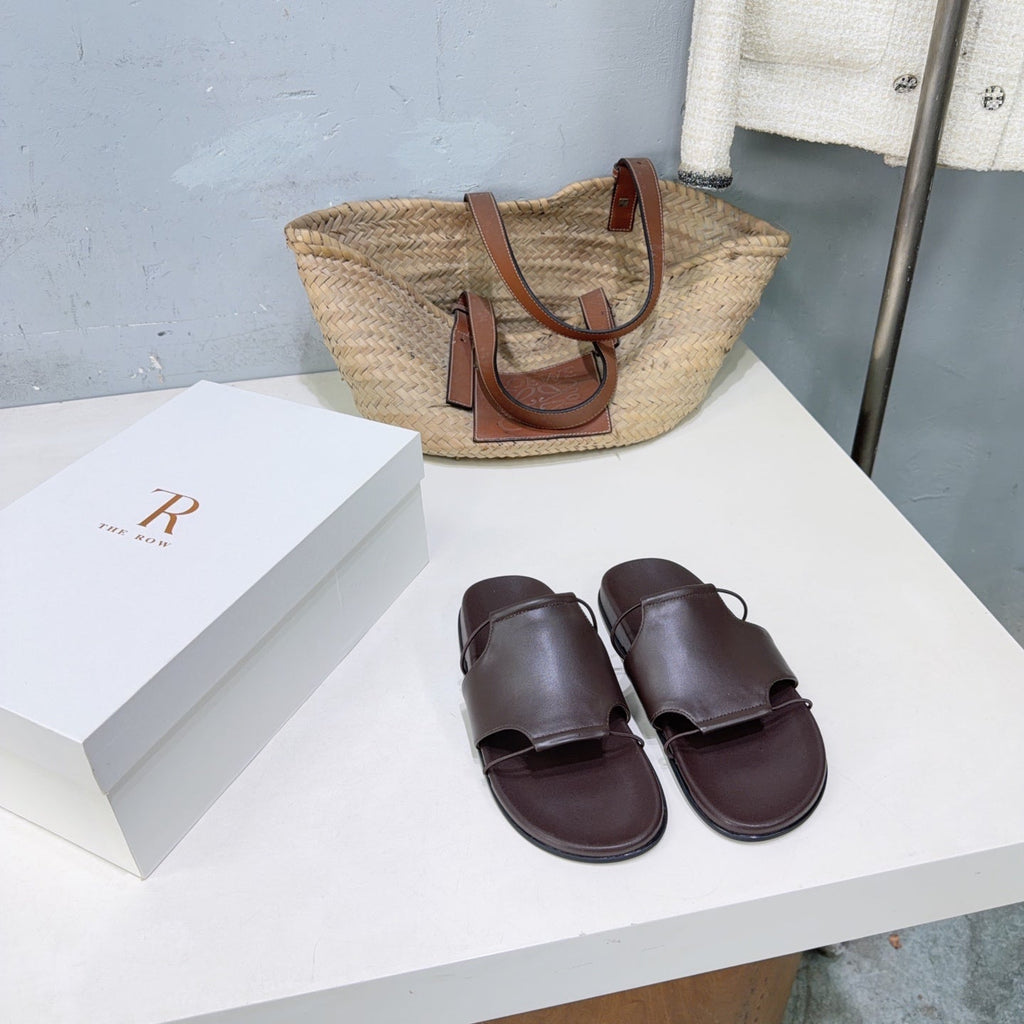 THE ROW 26S STRAP SLIDES IN CHOCOLATE BROWN CALFSKIN