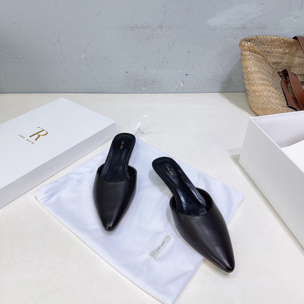 THE ROW 26S POINTED TOE MULE HEELS 35MM IN BLACK CALFSKIN