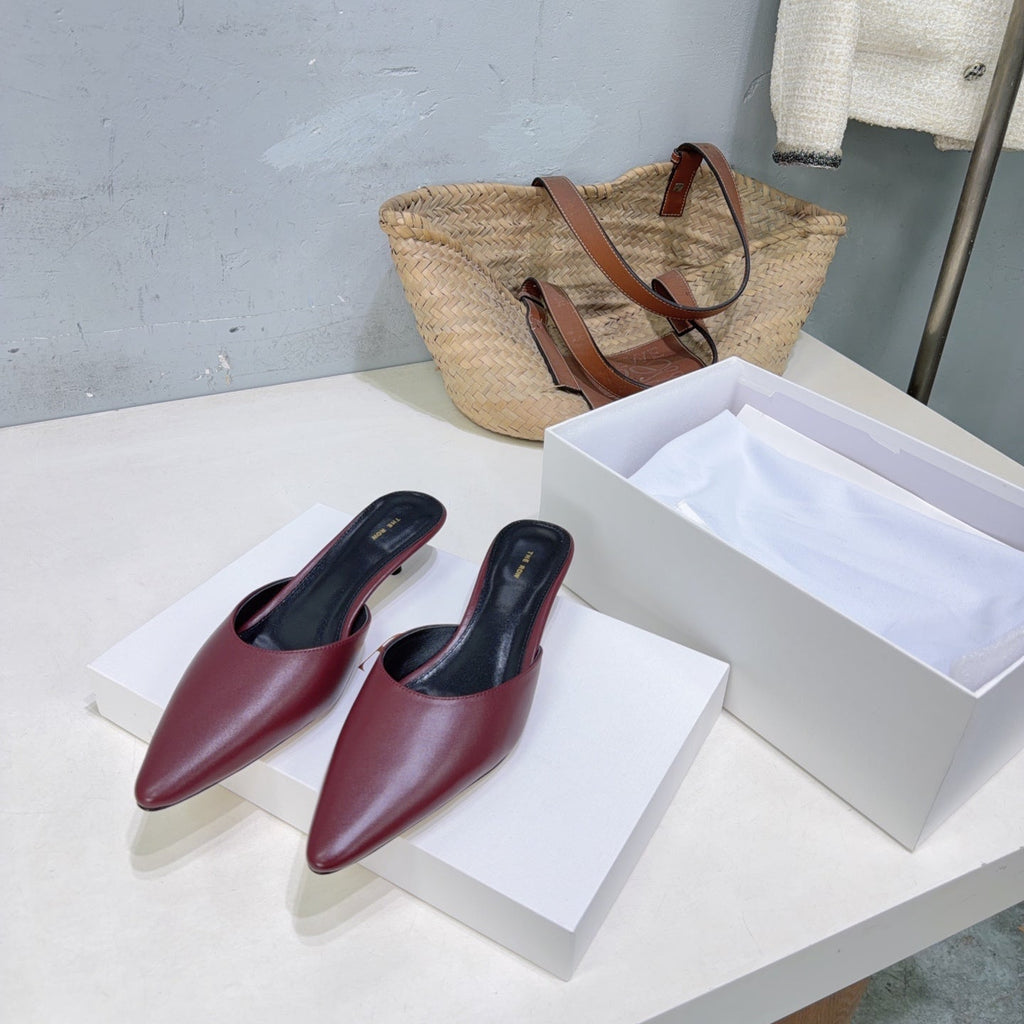 THE ROW 26S POINTED TOE MULE HEELS 35MM IN BURGUNDY RED CALFSKIN