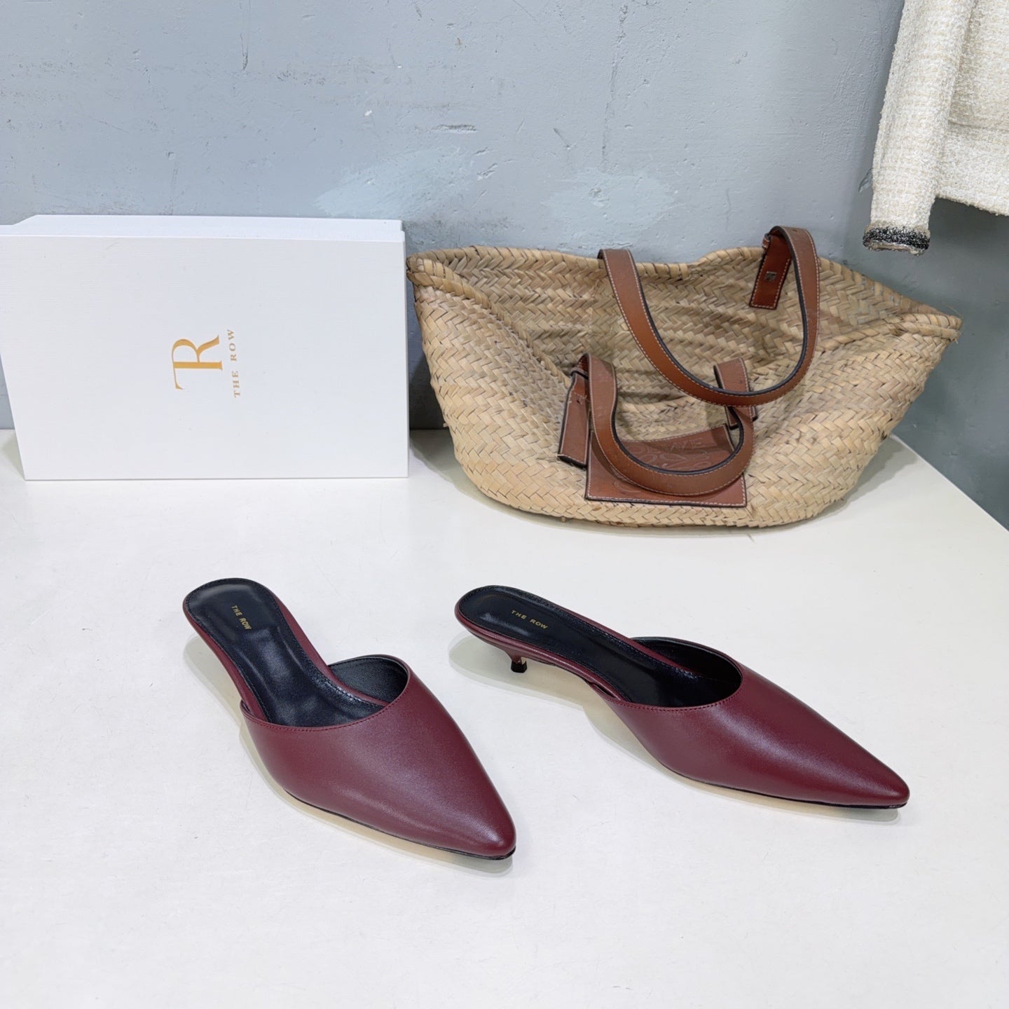 THE ROW 26S POINTED TOE MULE HEELS 35MM IN BURGUNDY RED CALFSKIN