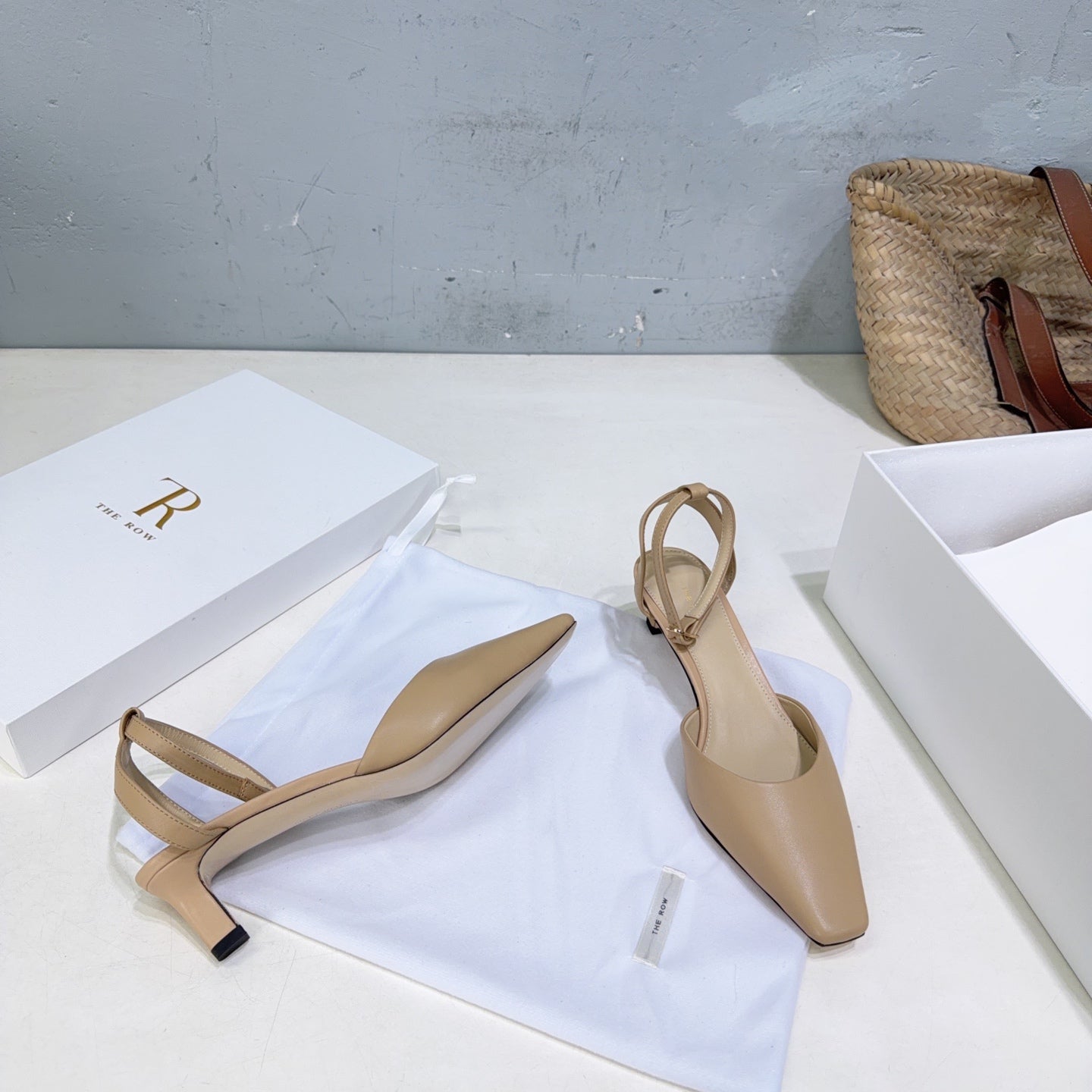THE ROW 26S SQUARE TOE SLINGBACK HEELS 45MM IN BEIGE CALFSKIN