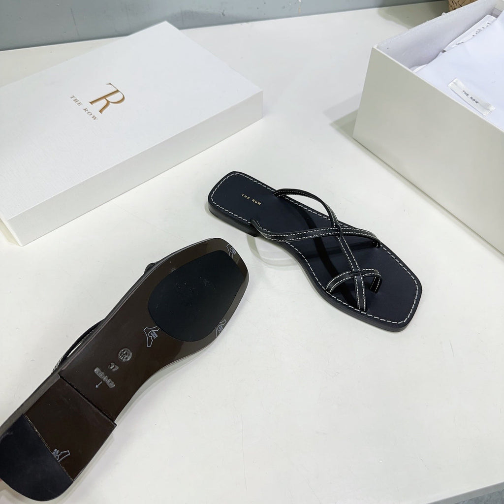 THE ROW 26S FLAT SANDALS IN BLACK CALFSKIN