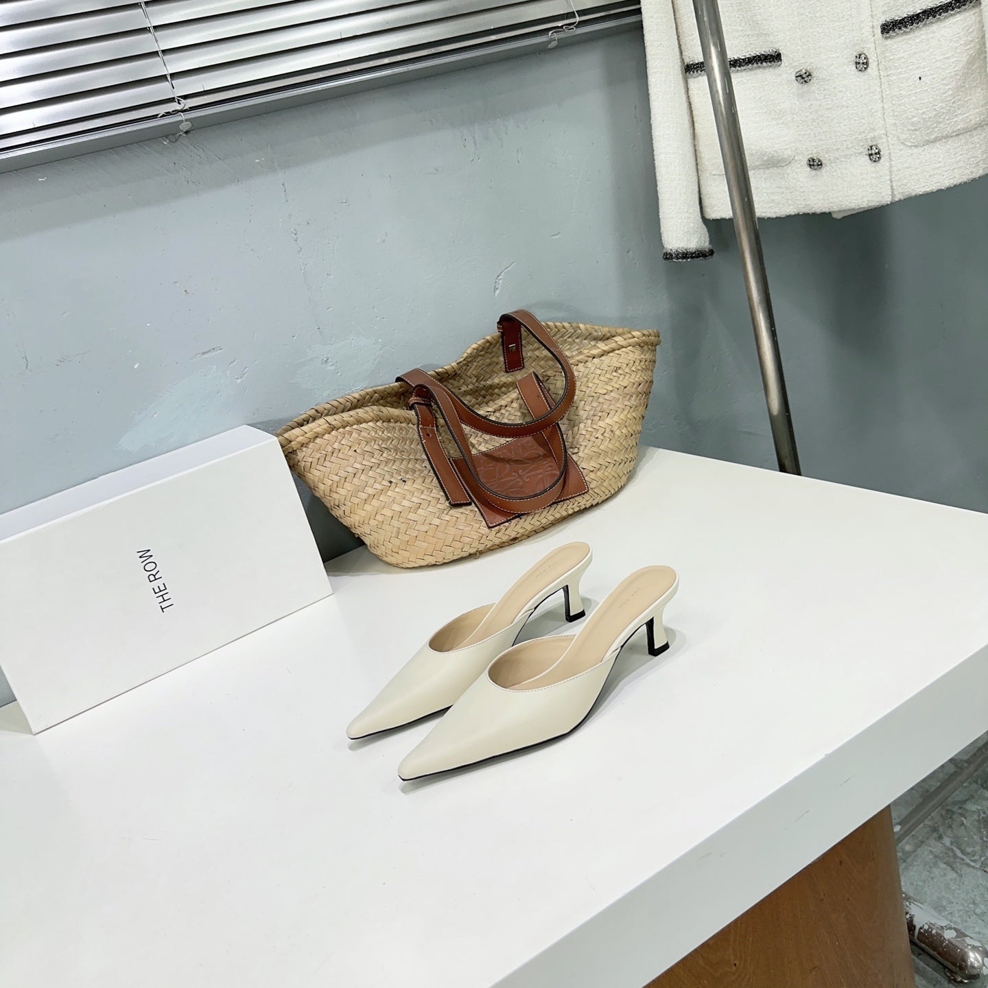 THE ROW 26S POINTED TOE MULE HEELS 45MM IN IVORY WHITE CALFSKIN