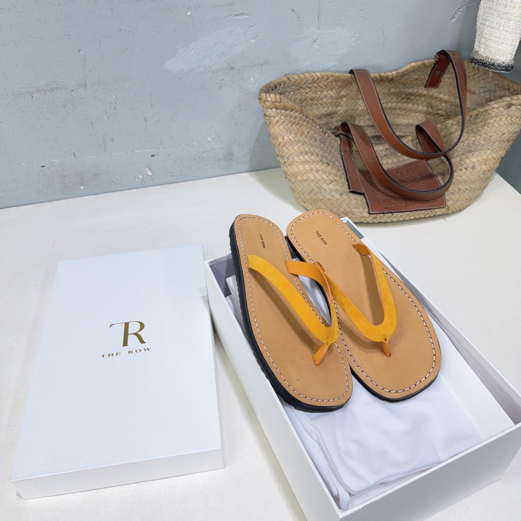 THE ROW 26S THONG SANDALS IN BROWN CALFSKIN