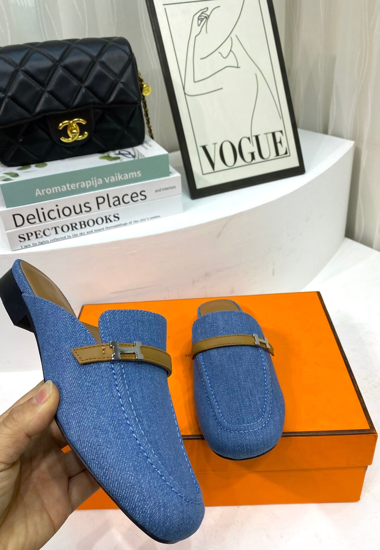 IENA MULE LAPIS CANVAS AND CARAMEL CALFSKIN