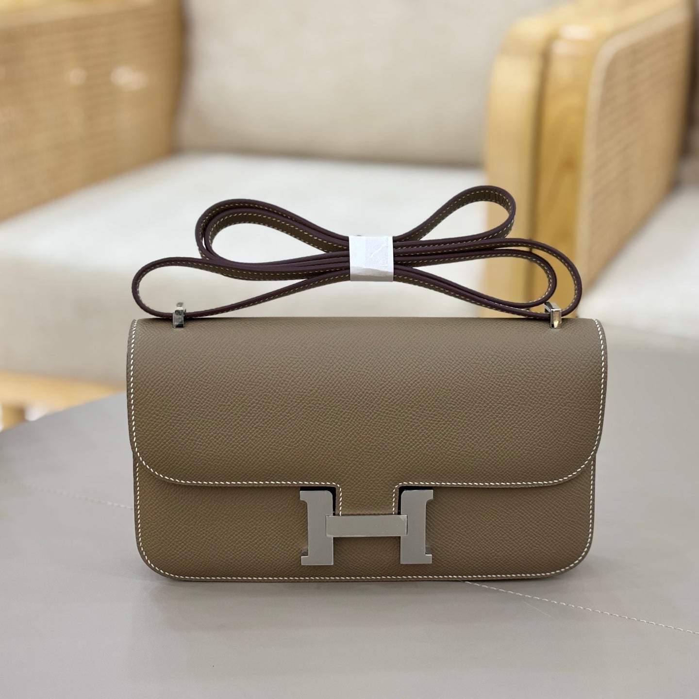HM 25S CONSTANCE ELAN 24 CM IN TAUPE BROWN EPSOM WITH SILVER HARDWARE