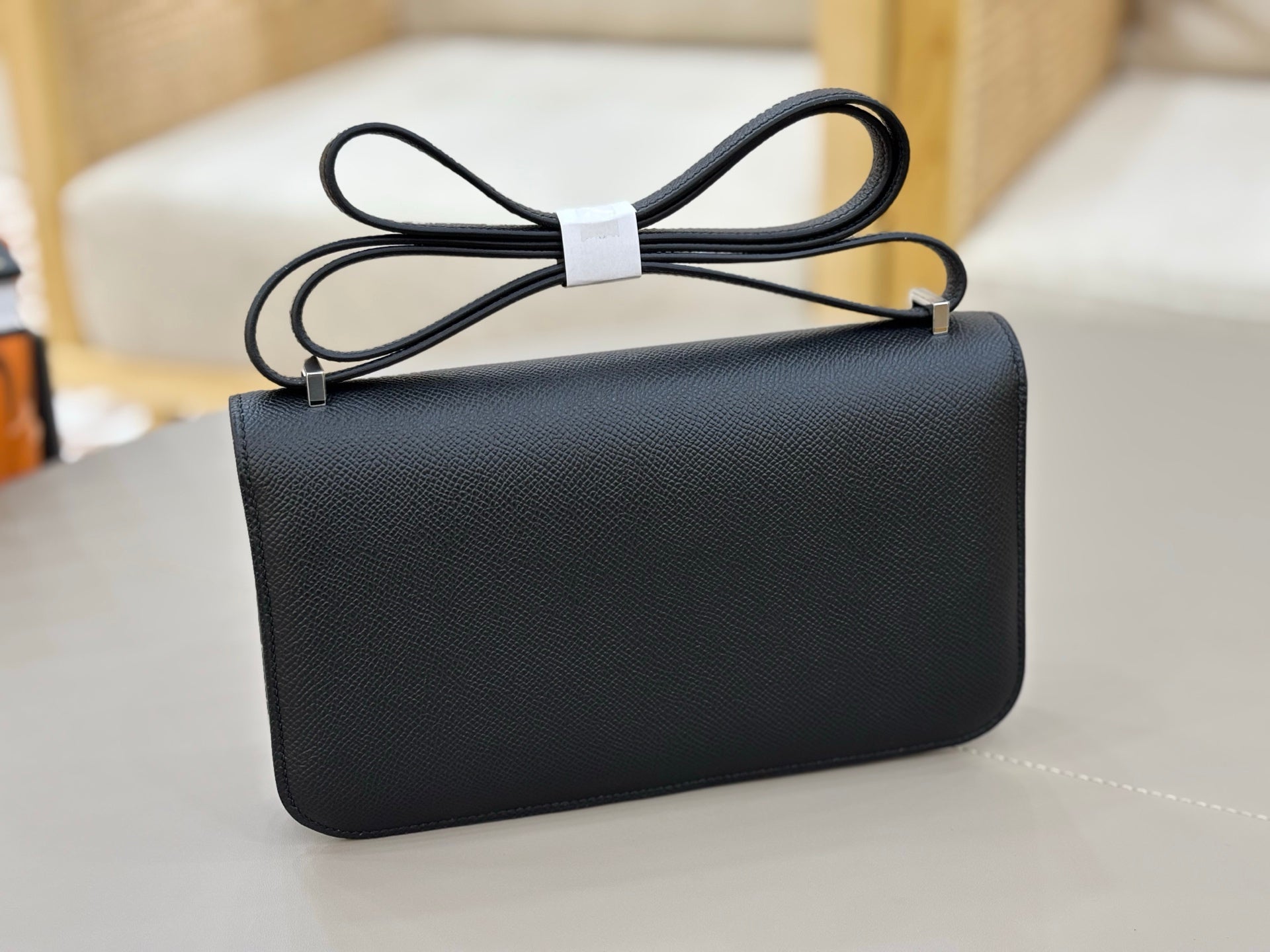 HM 25S CONSTANCE ELAN 24 CM IN BLACK EPSOM WITH SILVER HARDWARE