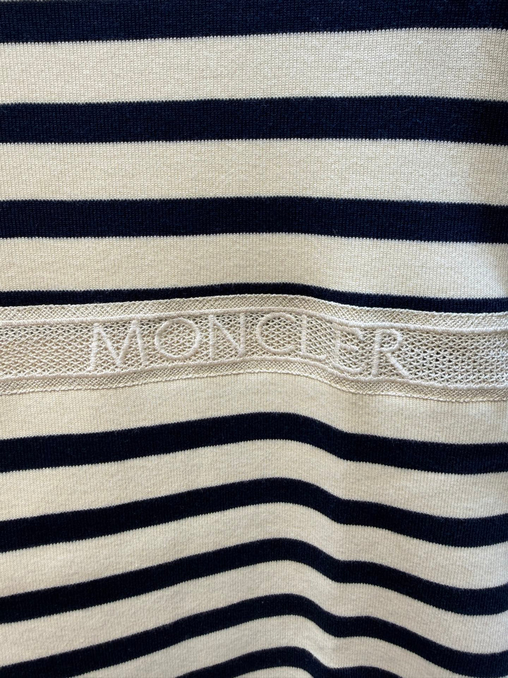MONCLER 26S SHORT-SLEEVE T-SHIRT 677