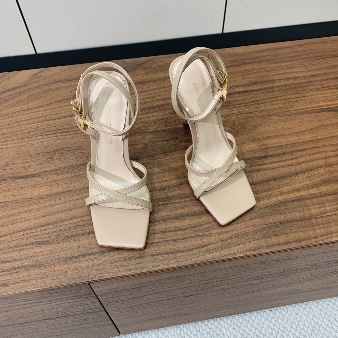 GIANVITO ROSSI 26S CRYSTAL HEELS 105 MM IN BEIGE LAMBSKIN