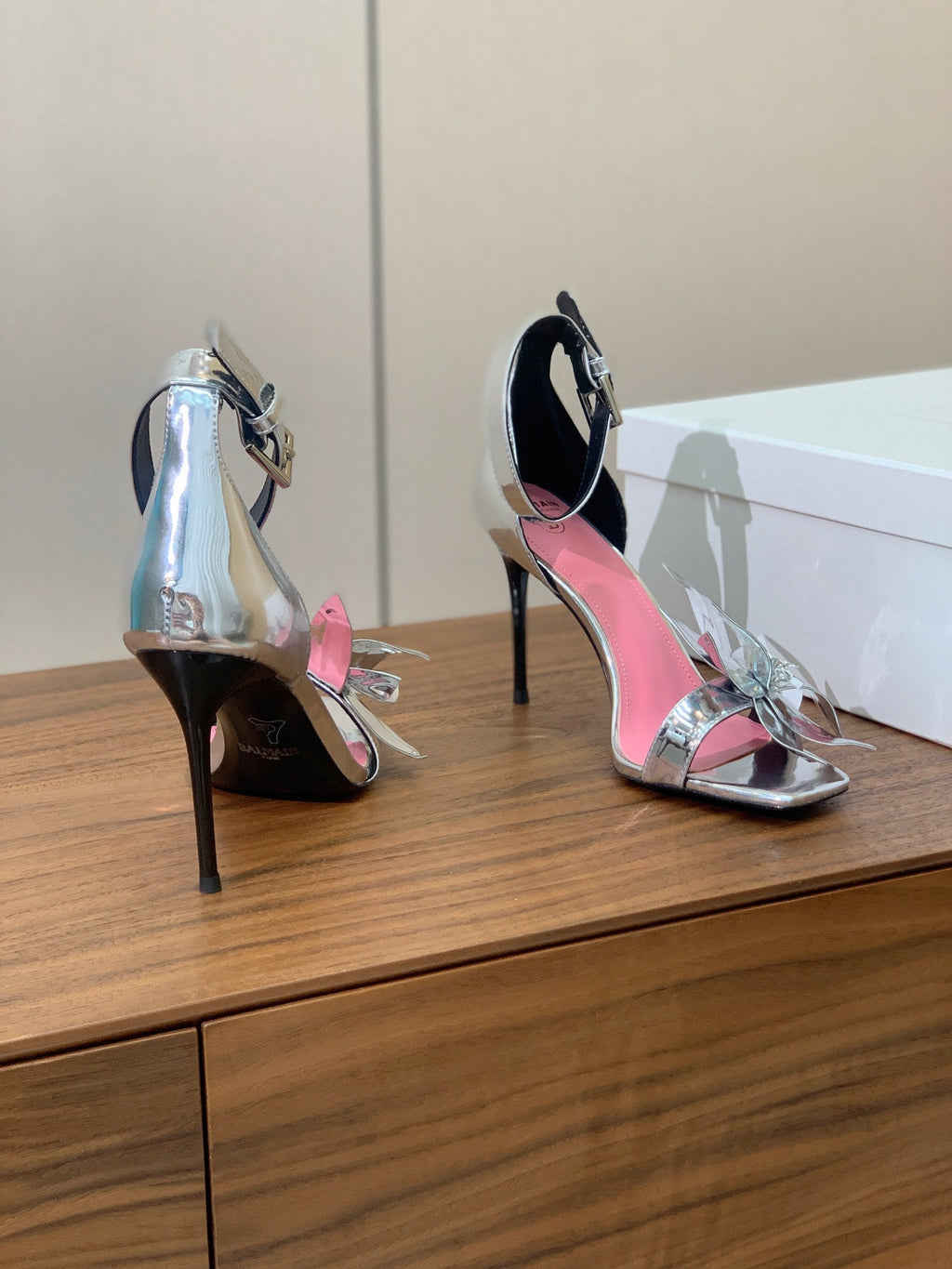 BALMAIN 25S RUBY SILVER HEELED SANDALS 95MM IN PATENT CALFSKIN