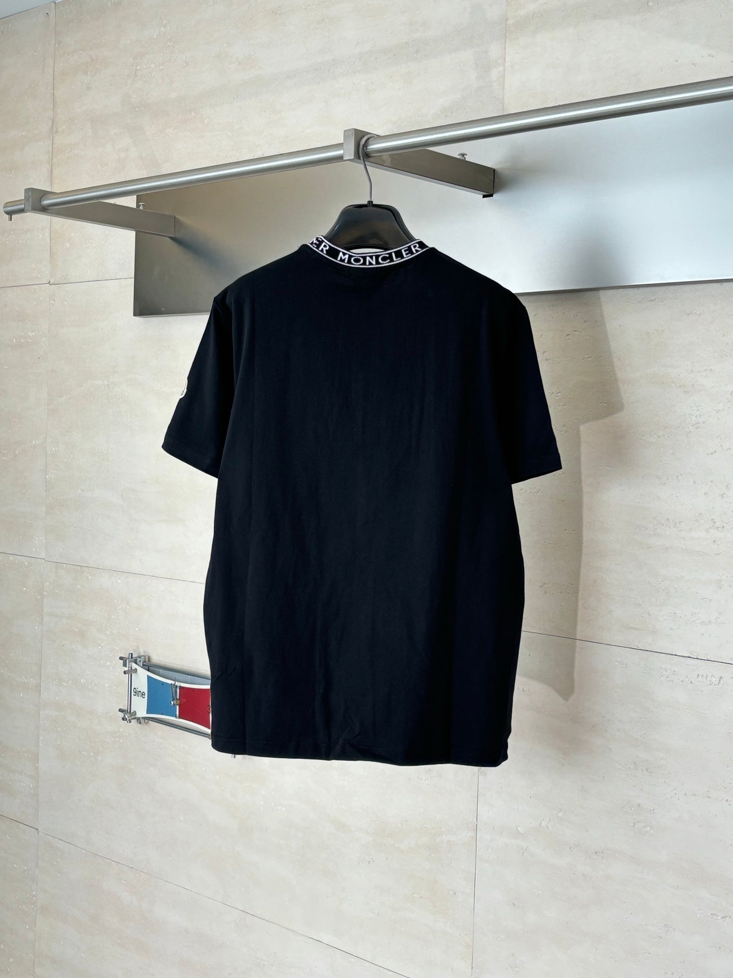MONCLER 26S CREWNECK SHORT SLEEVE T-SHIRT 573