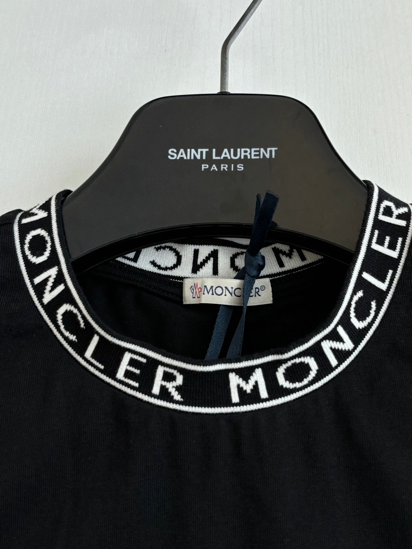 MONCLER 26S CREWNECK SHORT SLEEVE T-SHIRT 573