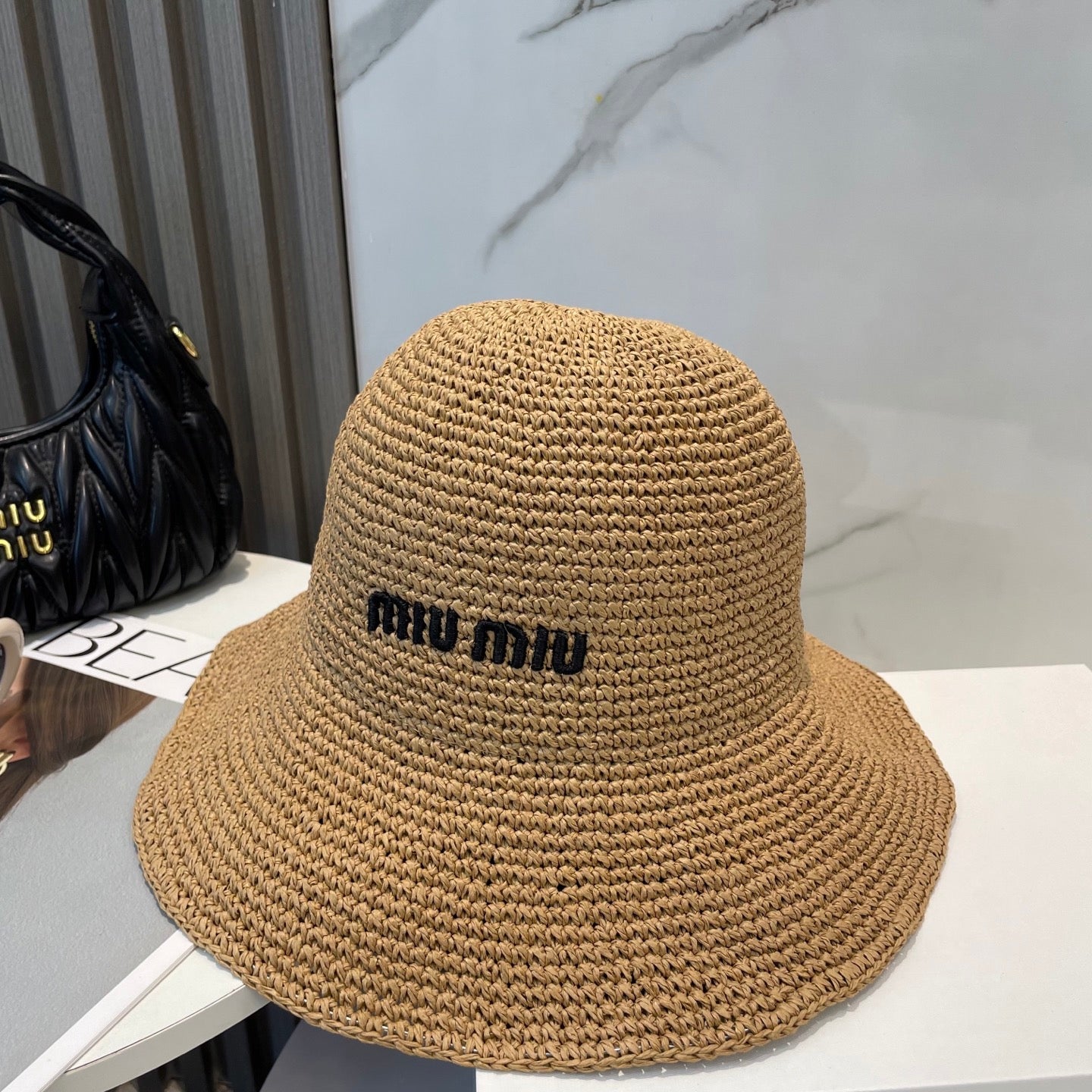 MIUMIU 26S WOVEN BUCKET HAT 339650