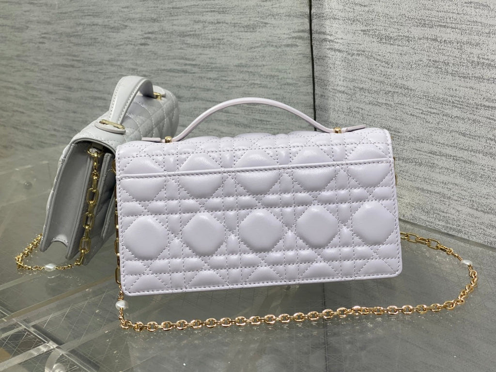 DIOR 25S DIOR TALK PHONE POUCH 21 IN PALE LILAC CALFSKIN GOLD HARDWARE