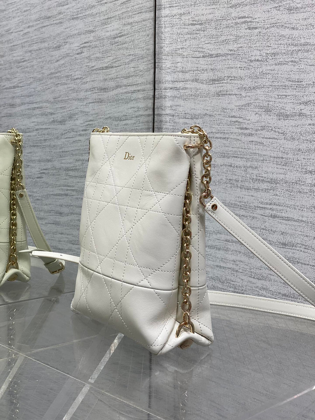 DIOR 26S TRIANON BAG 18 IN WHITE LAMBSKIN