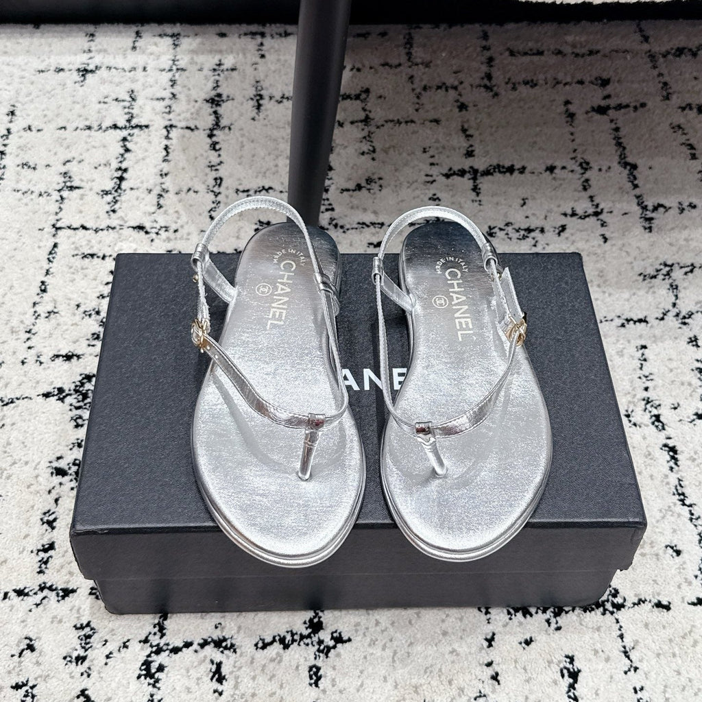 CHANEL 26S THONG SANDALS IN SILVER CALFSKIN WITH GOLD HARDWARE