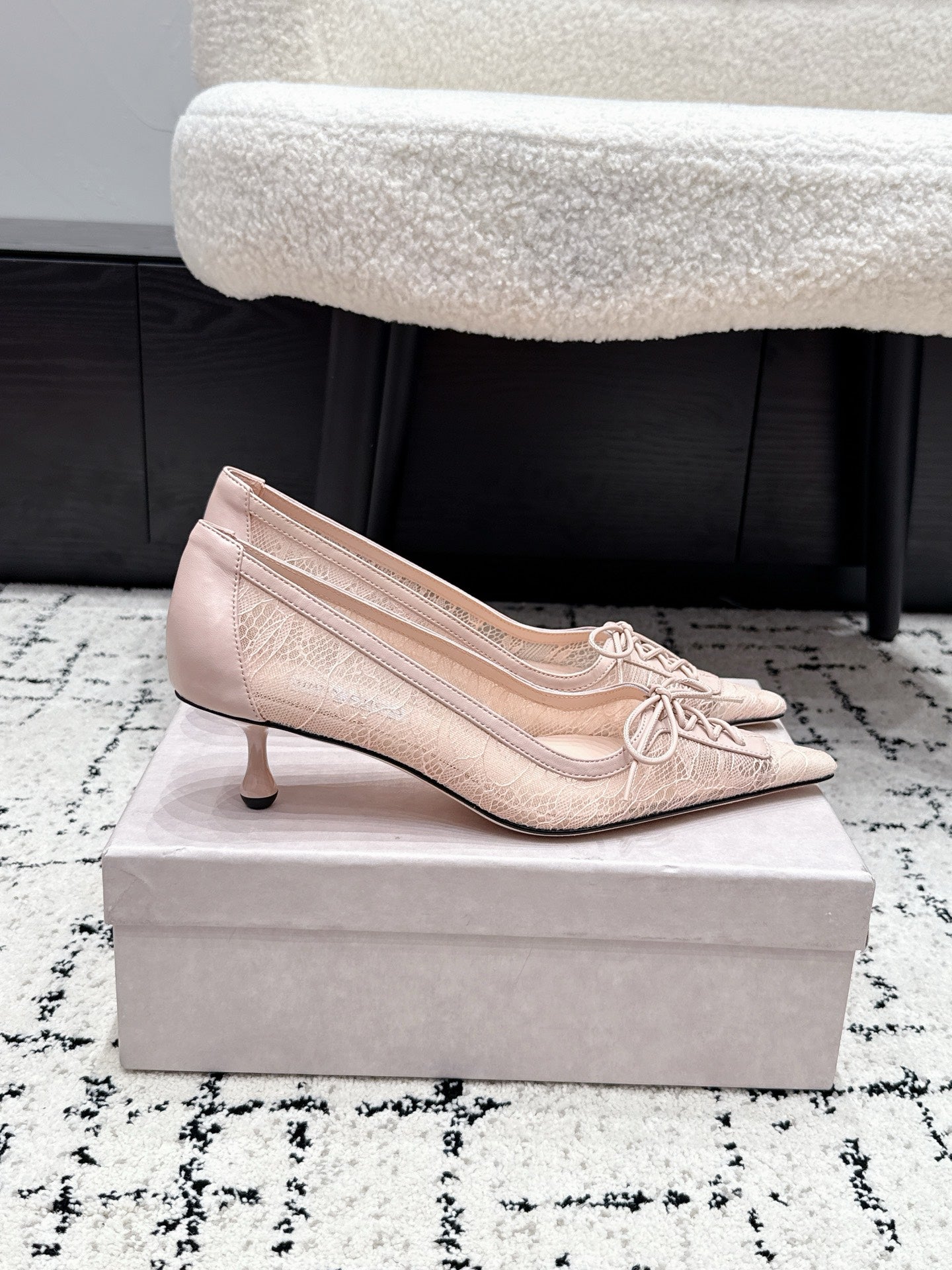 JIMMY CHOO 26S LACE-UP HIGH HEELS 45 MM IN NUDE PINK LACE FABRIC