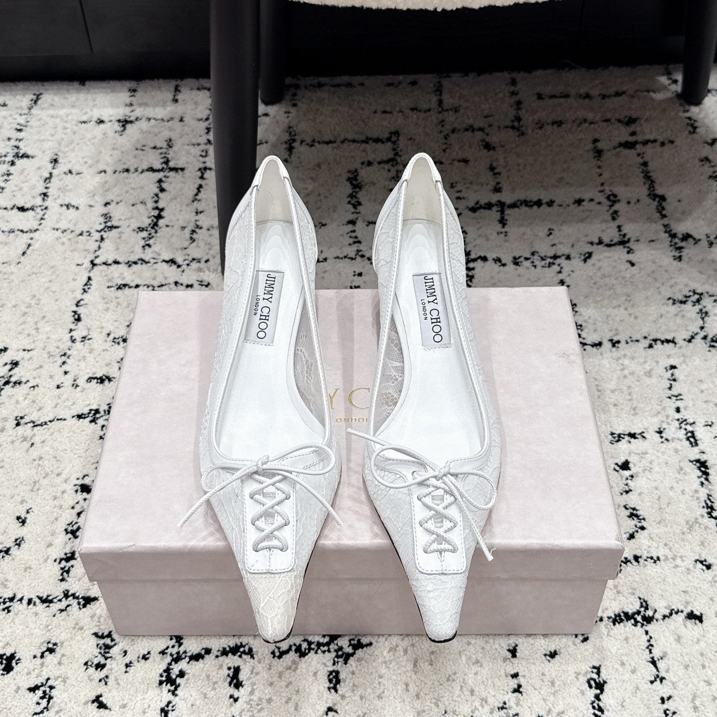 JIMMY CHOO 26S LACE-UP HIGH HEELS 45 MM IN WHITE LACE FABRIC