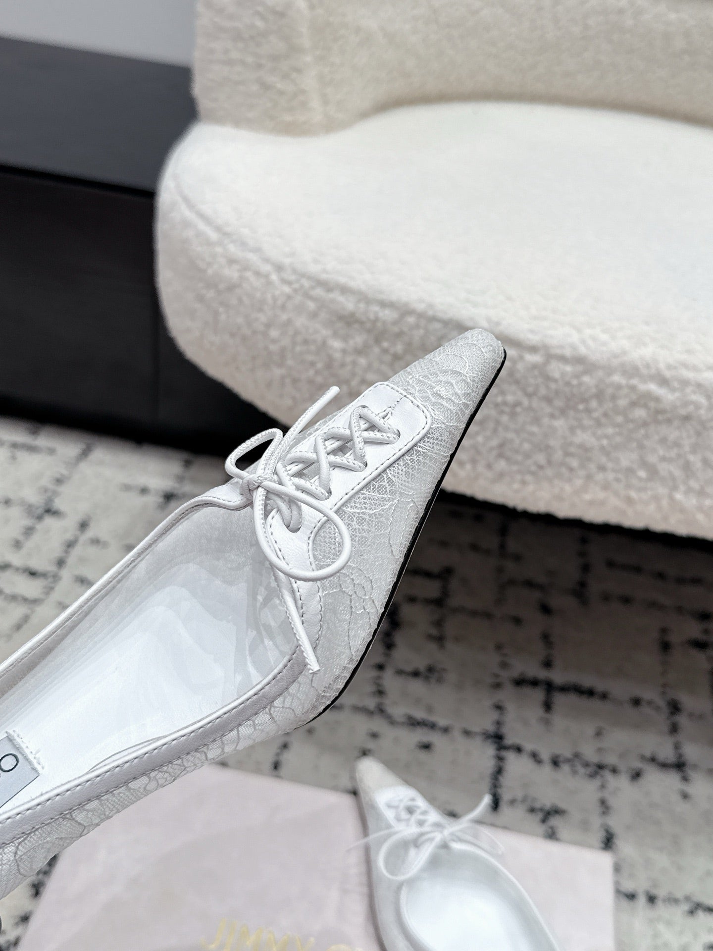 JIMMY CHOO 26S LACE-UP HIGH HEELS 45 MM IN WHITE LACE FABRIC