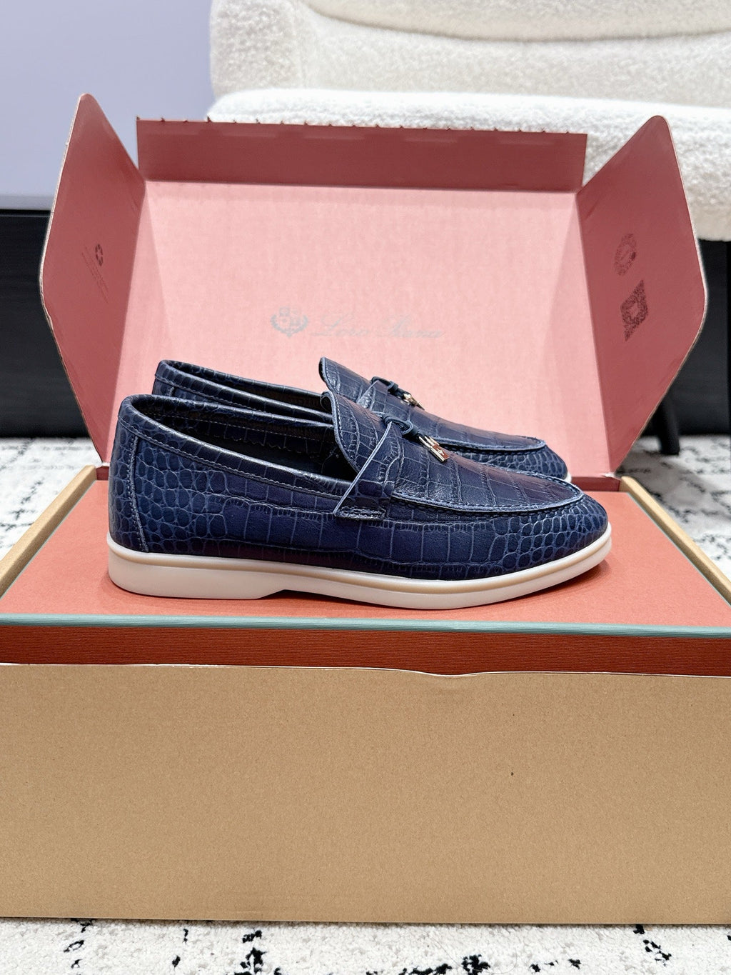 LP 26S SUMMER CHARMS WALK LOAFER IN DARK BLUE CROCODILE CALFSKIN GOLD HARDWARE