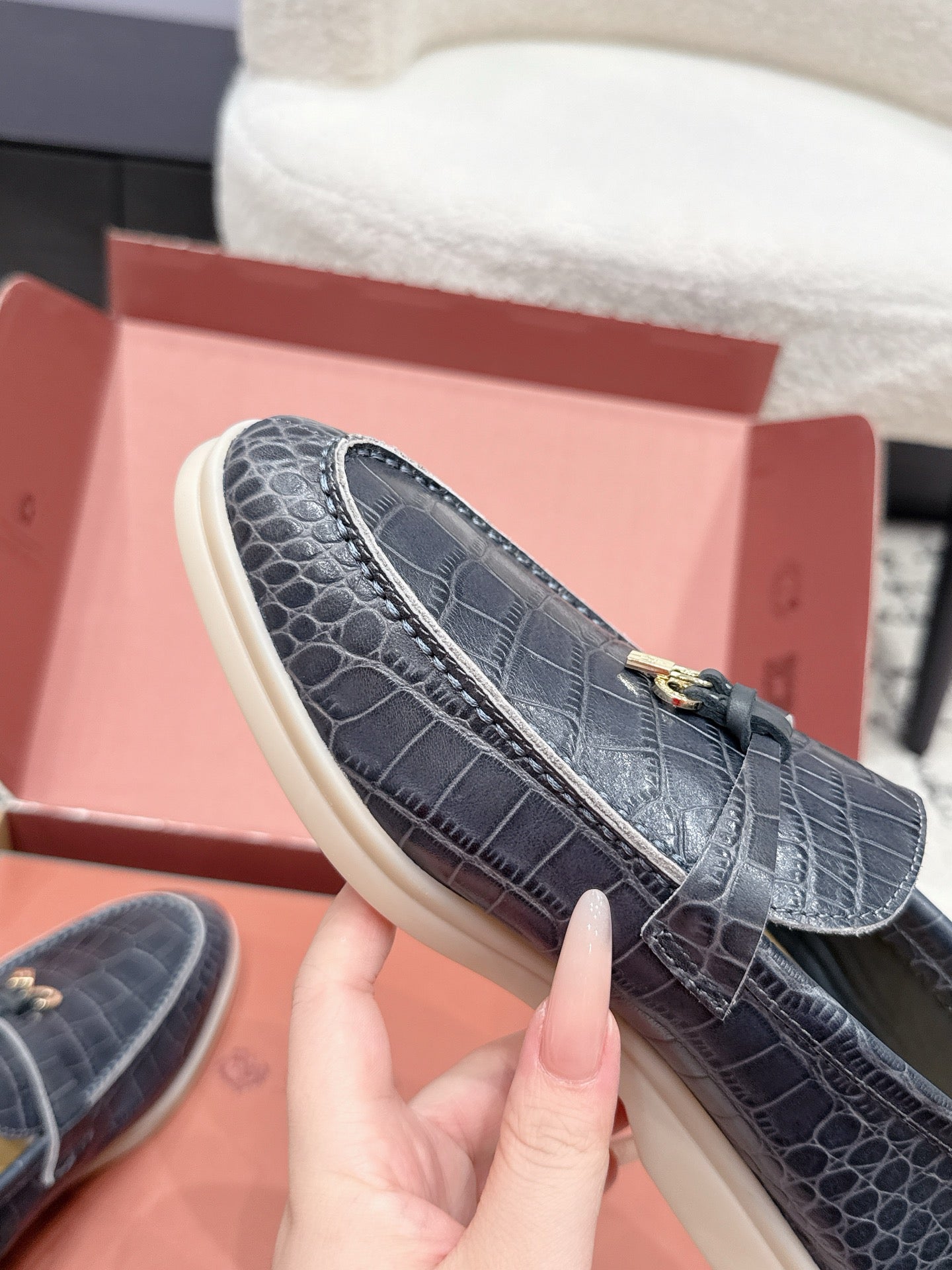 LP 26S SUMMER CHARMS WALK LOAFER IN BLUE GREY CROCODILE CALFSKIN GOLD HARDWARE