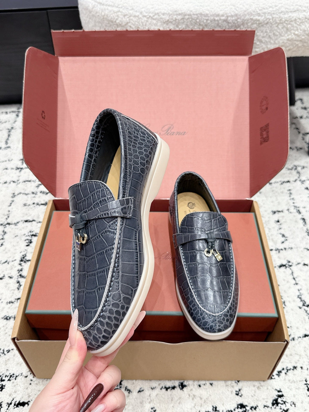 LP 26S SUMMER CHARMS WALK LOAFER IN BLUE GREY CROCODILE CALFSKIN GOLD HARDWARE