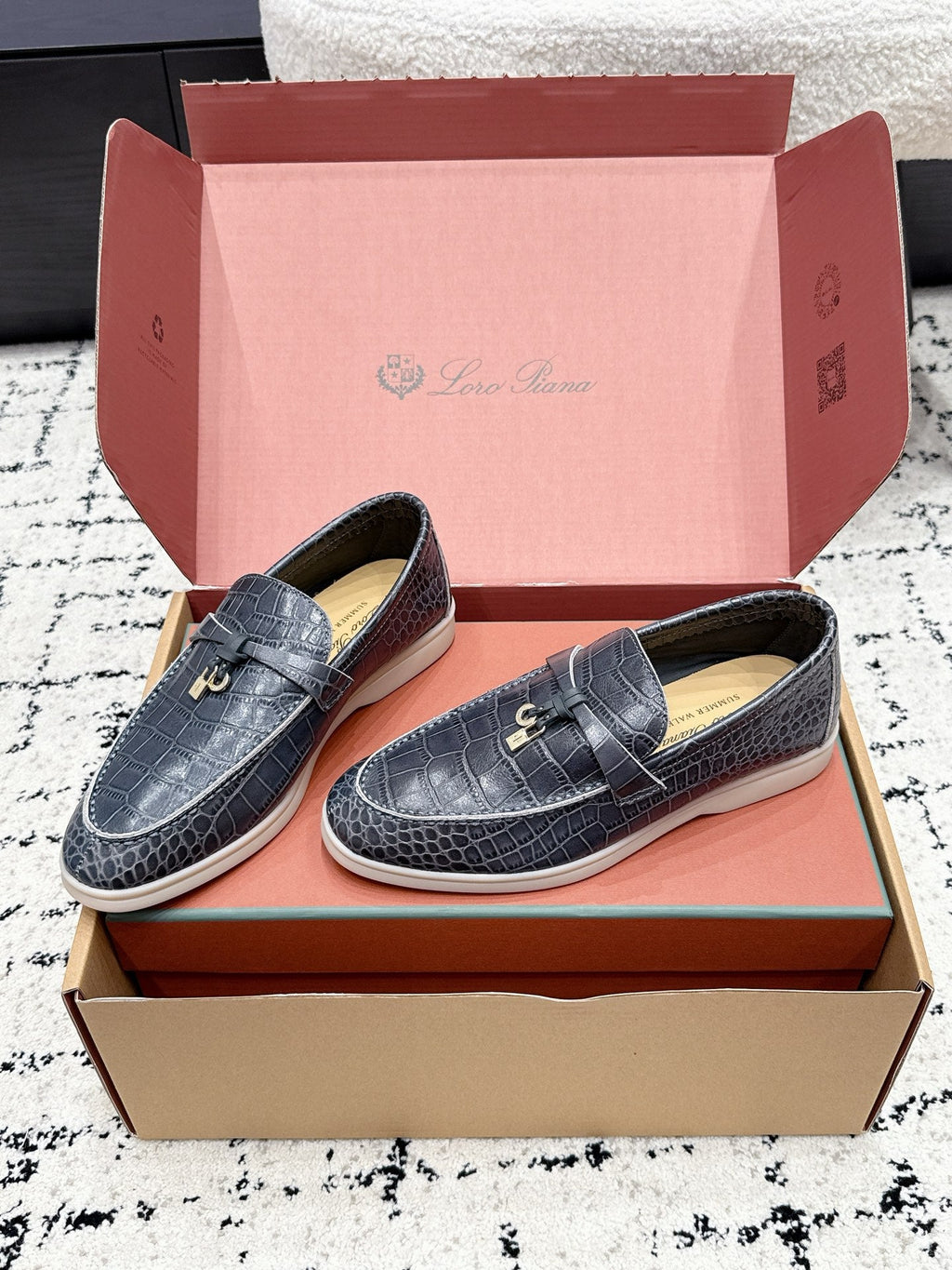 LP 26S SUMMER CHARMS WALK LOAFER IN BLUE GREY CROCODILE CALFSKIN GOLD HARDWARE