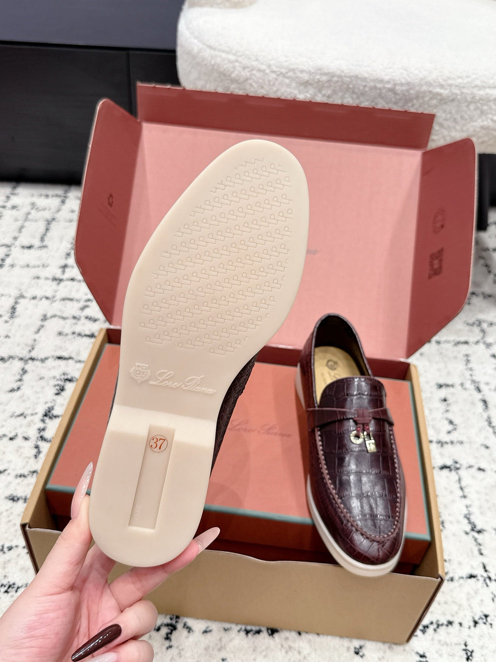 LP 26S SUMMER CHARMS WALK LOAFER IN DARK BROWN CROCODILE CALFSKIN GOLD HARDWARE