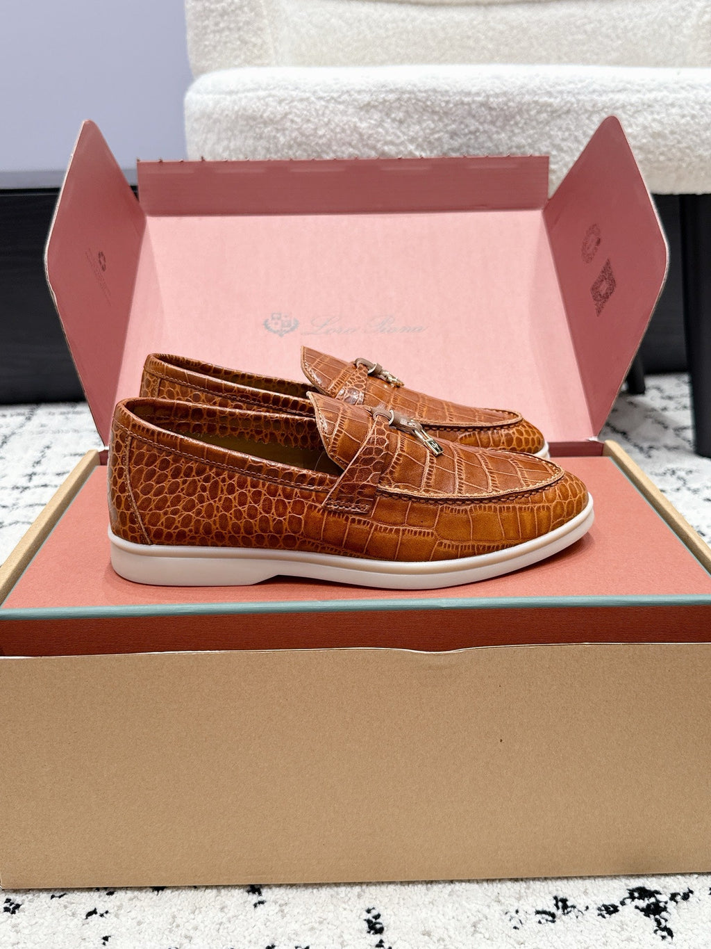 LP 26S SUMMER CHARMS WALK LOAFER IN CARAMEL BROWN CROCODILE CALFSKIN GOLD HARDWARE