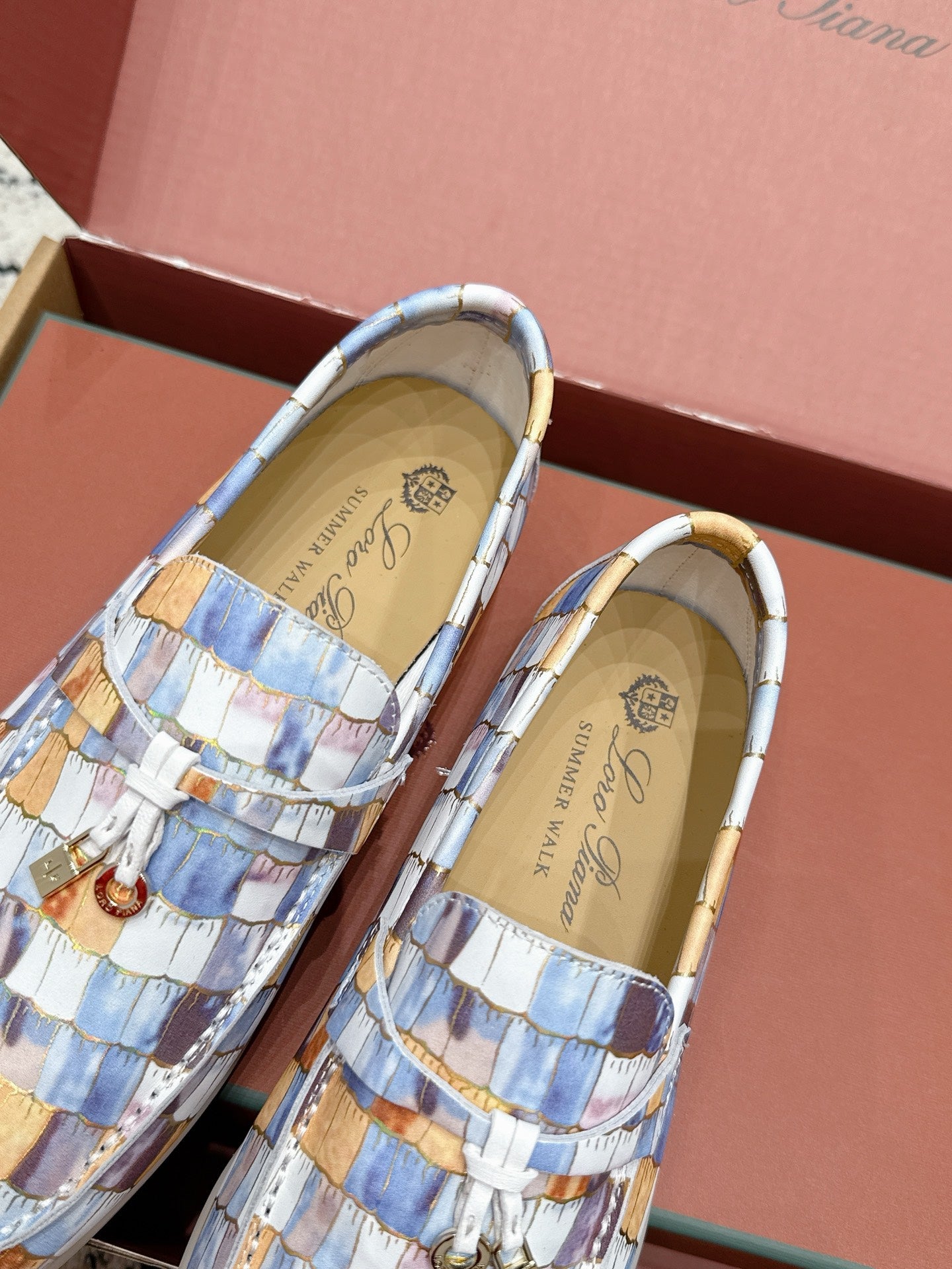 LP 26S SUMMER CHARMS WALK LOAFER IN MULTICOLOR CROCODILE CALFSKIN GOLD HARDWARE