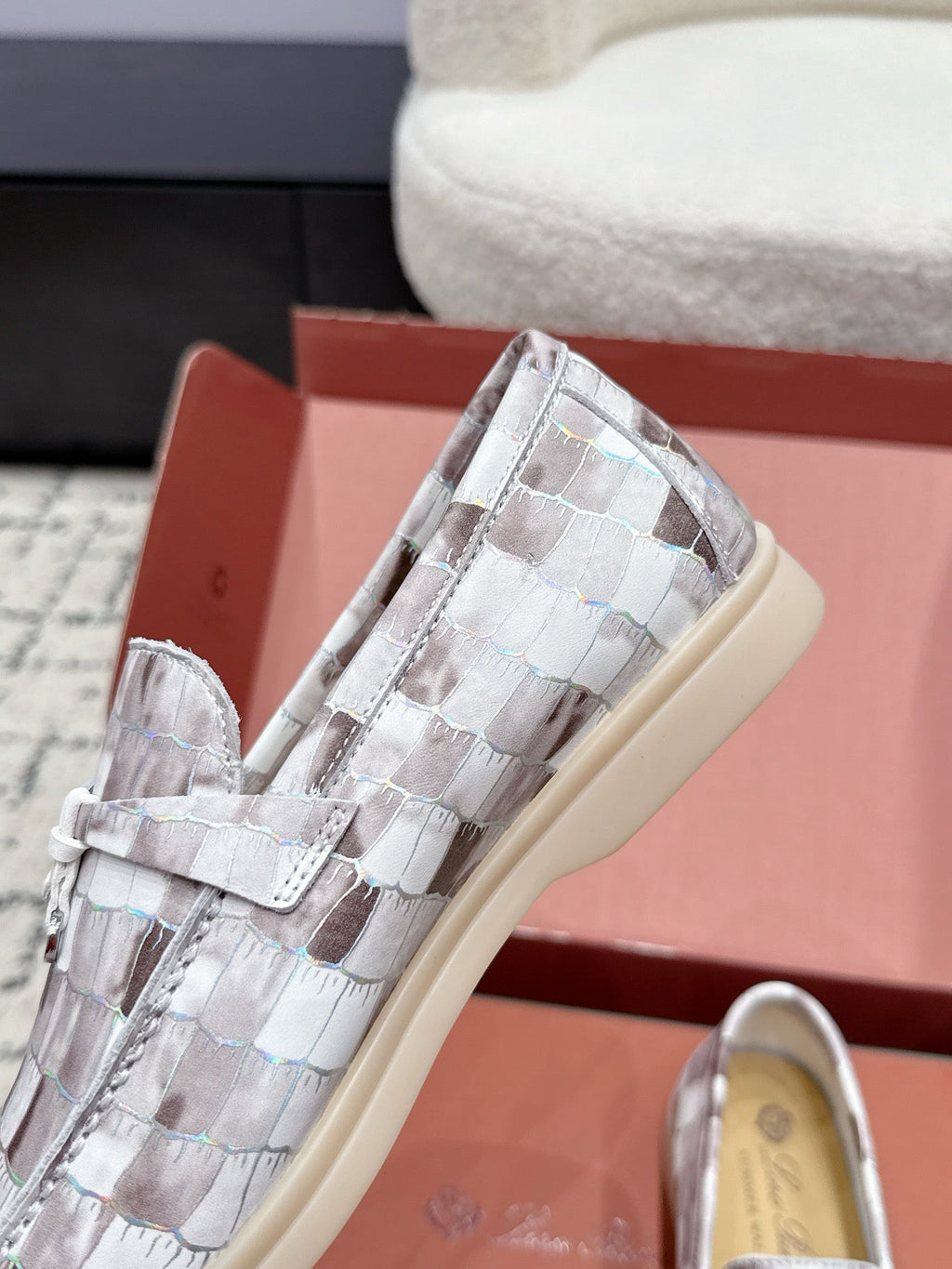 LP 26S SUMMER CHARMS WALK LOAFER IN PURPLE GRAY CROCODILE CALFSKIN SILVER HARDWARE