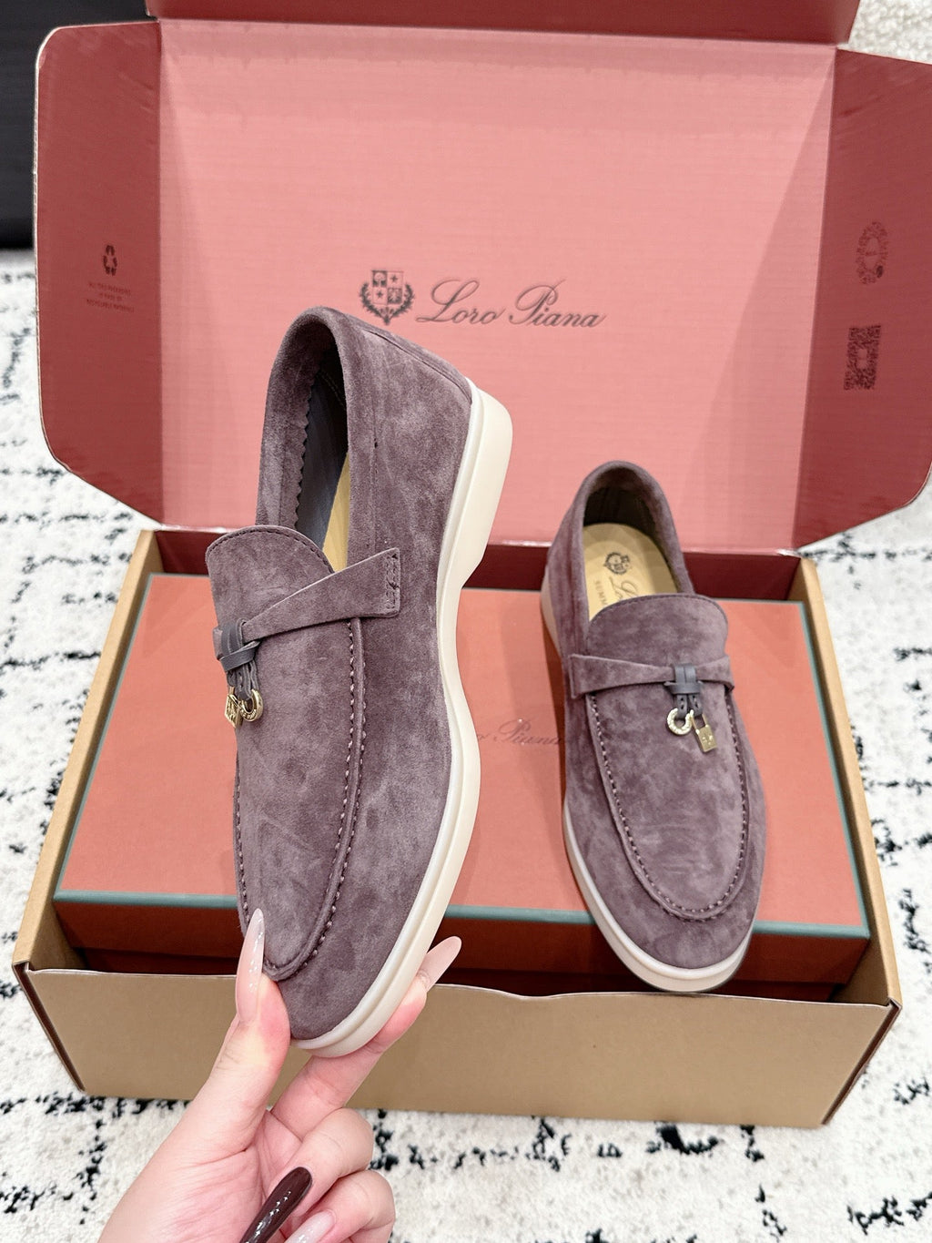 LP 26S SUMMER CHARMS WALK LOAFER IN PURPLE GRAY SUEDE GOLD HARDWARE