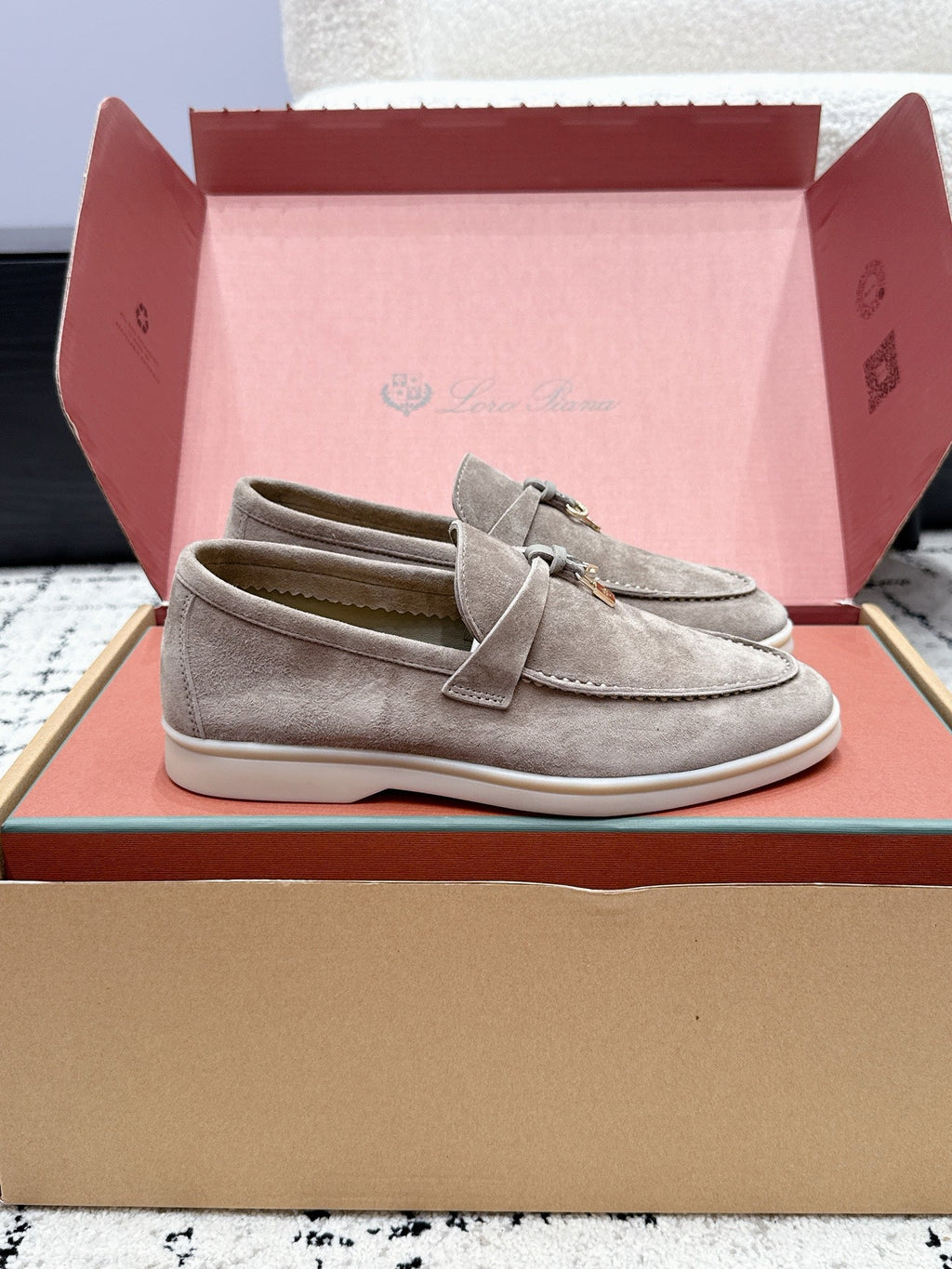 LP 26S SUMMER CHARMS WALK LOAFER IN LIGHT BROWN SUEDE GOLD HARDWARE